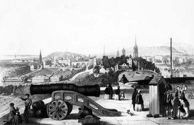 Edinburgh vanaf het kasteel, gegraveerd door Thomas Brown